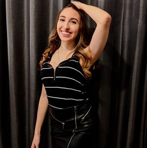 Meet your Posher, Camille